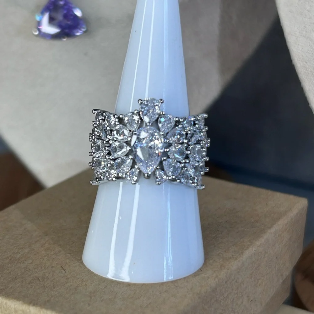 Cubic Zirconia Cluster Statement Ring Size 9